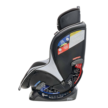 Chicco Nextfit Zip Max Convertible Car Seat